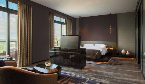 Presidential Suite, 1 King Bed, Golf View