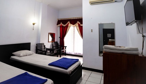 Executive Room