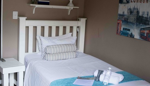 Luxury Single Room