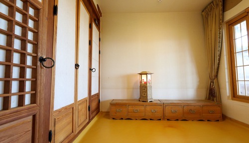 Standard Room (Hansil, Ondol Type)