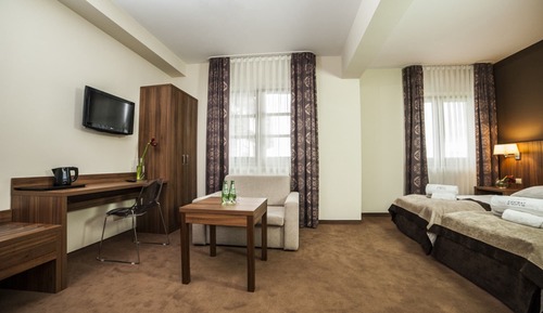 Standard Double Room (extra bed)