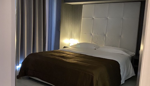 Deluxe Single Room, 1 Large Twin Bed