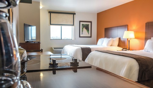 Room, 2 Queen Beds, Accessible (Hearing Impaired with Recliner)