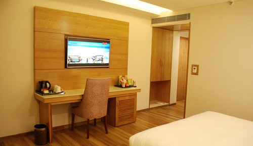 Luxury Double Room, City View