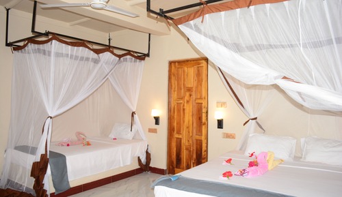 Deluxe Double or Twin Room, Balcony, Garden View