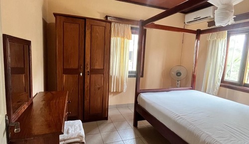 Quadruple Room, Lanai
