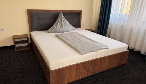 Deluxe Single Room, Courtyard View