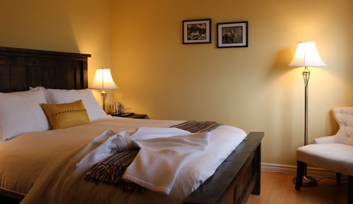 Deluxe Room, 1 Queen Bed, Slope side (Golden Bay)