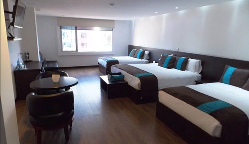 Standard Triple Room, 1 Bedroom, Ensuite, City View