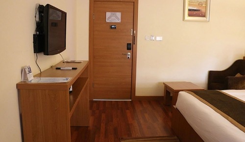 Superior Room, 1 Queen Bed