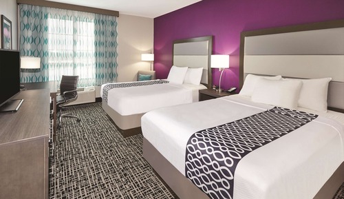 Room, 2 Queen Beds, Non Smoking