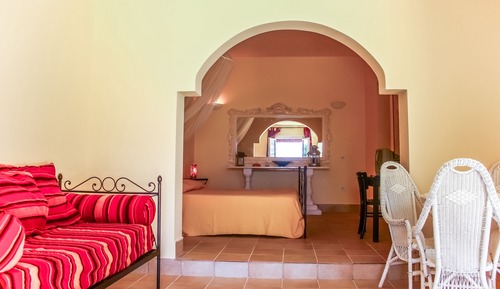Traditional Suite