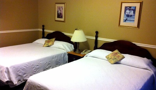 Standard Room, 2 Queen Beds, Balcony