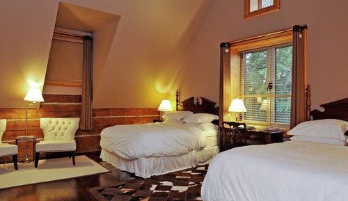 Dunsford House Suite, 2 Queen Beds 