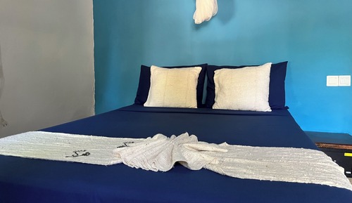 Signature Twin Room, 2 Twin Beds, Pool View