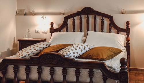 Superior Room, Hill View
