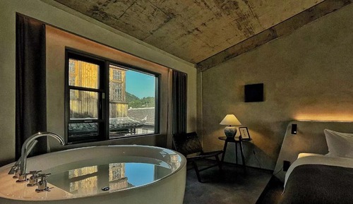 Design Triple Room