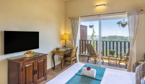 Economy Double Room, Balcony, Valley View