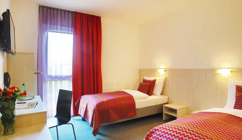 Comfort Twin Room, Mountain View