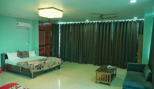Luxury Room