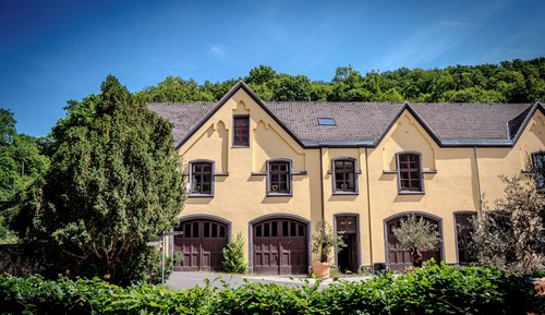 Standard Double Room, 1 King Bed, Courtyard View