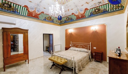 Suite, 2 Bedrooms, City View