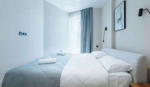 One-Bedroom Standard Apartment