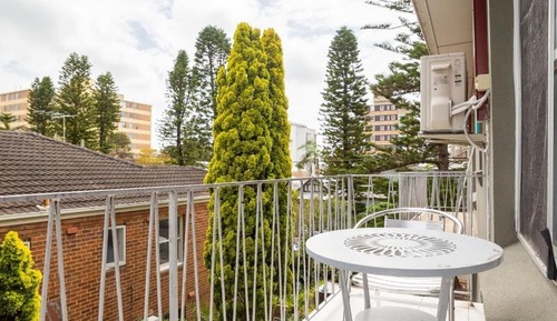 Apartment, Balcony