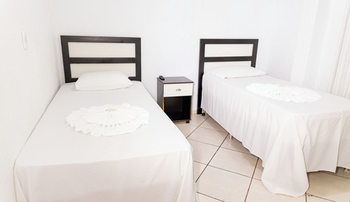 Basic Twin Room