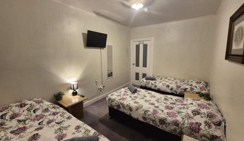 Triple Room