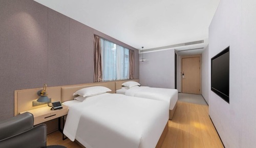 Comfort Twin Room