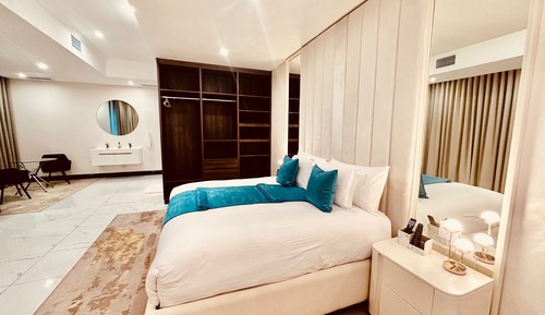 Executive Suite, Balcony, Garden View
