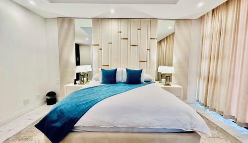 Exclusive Suite, Garden View