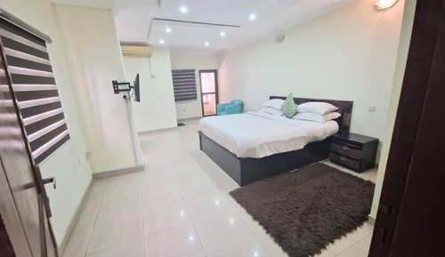 Deluxe Suite, Balcony