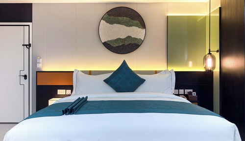 Royal Single Room