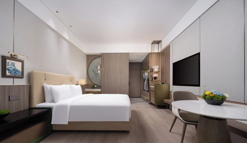 Yihe Deluxe King Room