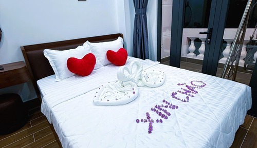 Deluxe Double Room Single Use, 1 Queen Bed, City View