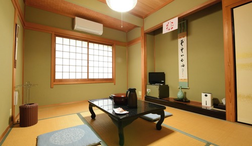Economy Room