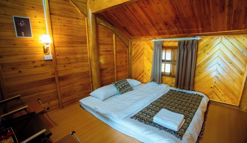 Basic Double Room, Garden View