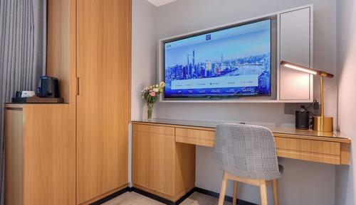 Business Twin Room, City View