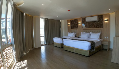 Presidential Suite, Sea View