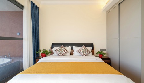 Standard Suite, Balcony, Garden View