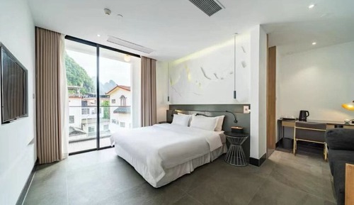 Comfort Double Room, Balcony, Mountain View