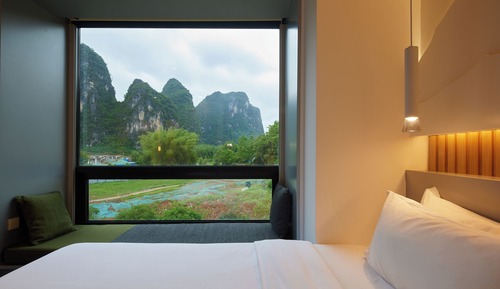 Deluxe Double Room, 1 Queen Bed, River View