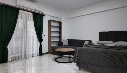 Superior Studio Suite, City View
