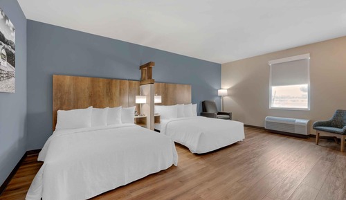 Premium Studio, 2 Queen Beds, Non Smoking (Refrigerator & Microwave)