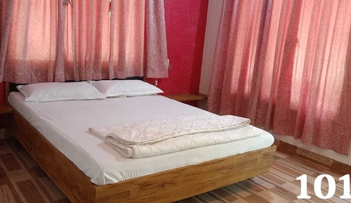 Cottage Room