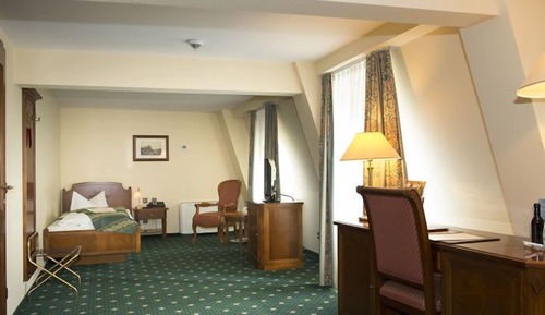 Classic Single Room