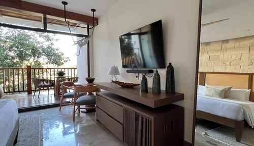 Deluxe Room, Balcony, Garden View