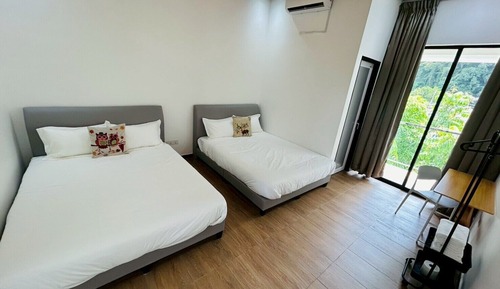 Comfort Villa, Courtyard View